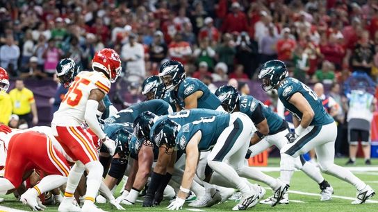 Eagles lobbying to keep 'tush push' in play as owners' vote approaches (NFL)