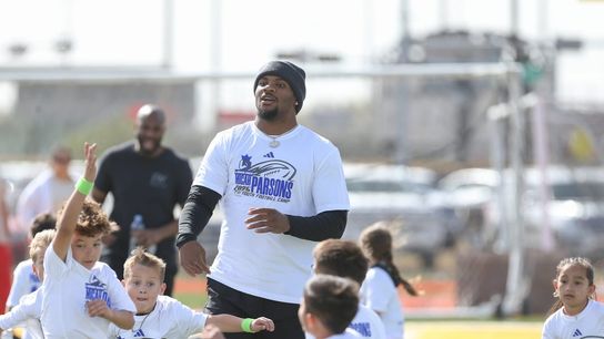 Cowboys: Micah Parsons to 'participate' in camp with contract unsettled (NFL)