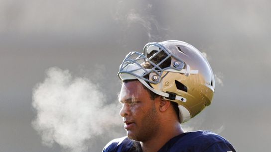 Notre Dame OL Charles Jagusah breaks arm in UTV accident (College Football)