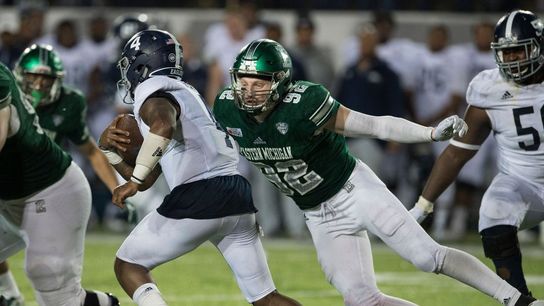 Eastern Michigan tabs Raiders' Maxx Crosby as assistant GM (College Football)