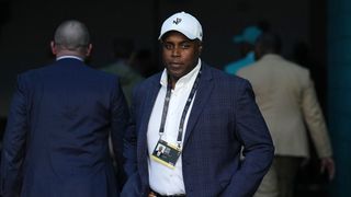 Former Patriots, Texans executive Bobby Grier dies (NFL)