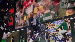 NFL to announce international games, select others prior to schedule release (NFL)