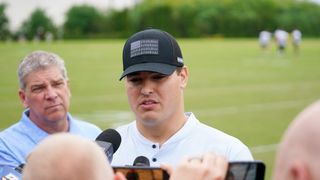 Report: Bengals restart talks with star DE Trey Hendrickson (NFL)