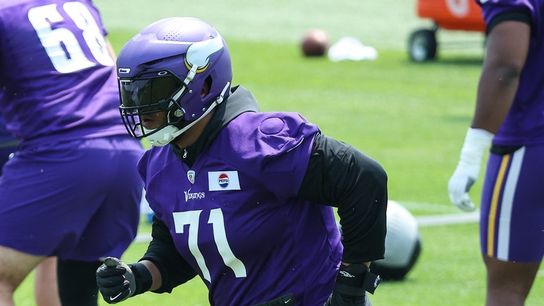 Vikings LT Christian Darrisaw (ACL, MCL) cleared for camp (NFL)