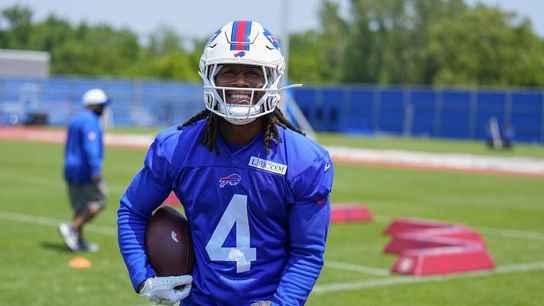 Report: Bills RB James Cook to attend training camp (NFL)
