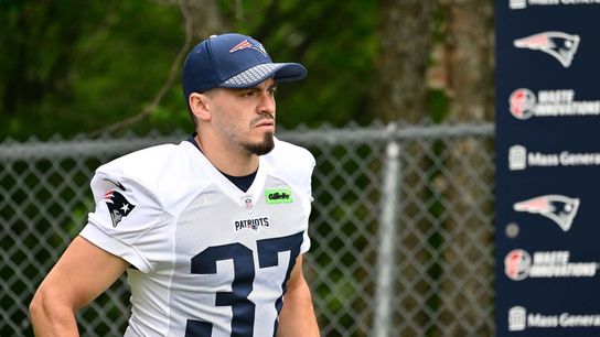 Report: Falcons signing K John Parker Romo to practice squad (NFL)