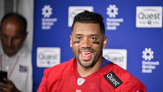 Russell Wilson praises Giants' 'amazing' camaraderie (NFL)