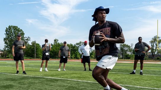 Reports: Michigan to start true freshman QB and prized recruit Bryce Underwood (College Football)