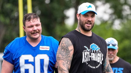 Lions standout LT Taylor Decker dealing with shoulder issue (NFL)