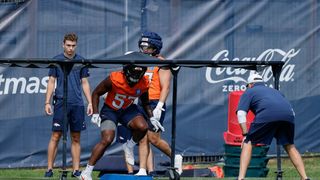 Broncos LB Dre Greenlaw (thigh) on short-term IR (NFL)