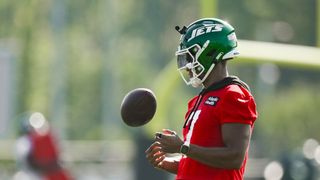 Jets QB Justin Fields (toe) returns to practice field (NFL)