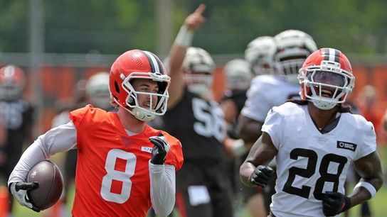 Report: Browns QB Kenny Pickett injured during practice (NFL)