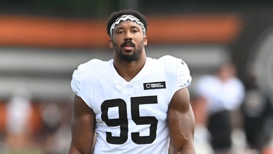 Browns DE Myles Garrett cited for 100 mph in a 60 mph zone (NFL)