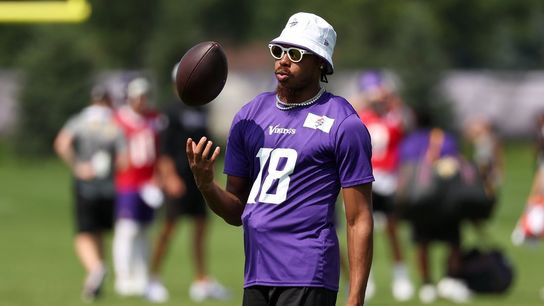 Vikings WR Justin Jefferson (hamstring) to be re-evaluated next week (NFL)