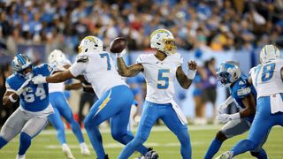 Trey Lance, Chargers trounce Lions in Hall of Fame Game (NFL)