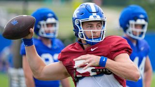 Kentucky seeks turnaround season with Zach Calzada at QB; Toledo up first (College Football)