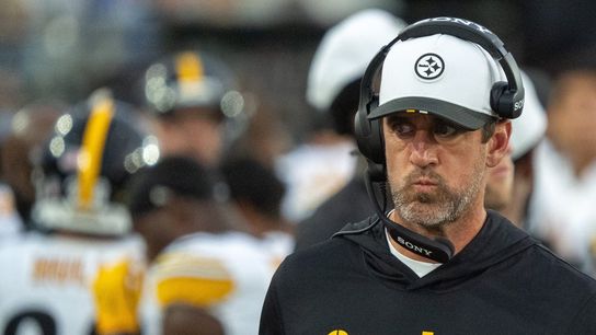 Not 'real football,' Aaron Rodgers to sit preseason with most Steelers' starters (NFL)