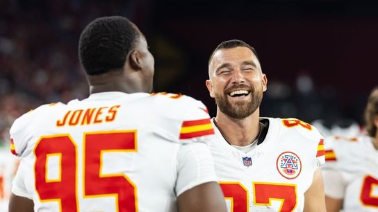 Chiefs' Travis Kelce kicks off fashion partnership with American Eagle (NFL)