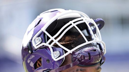Division III RB Montie Quinn sets NCAA rushing record (College Football)