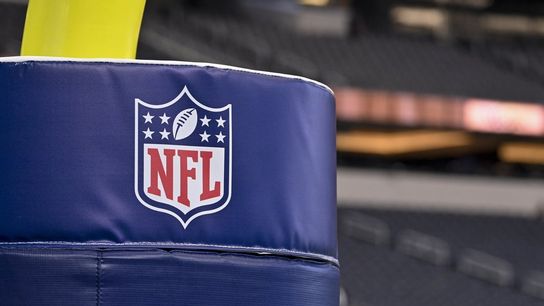 Report: Lightning, Nielsen may create a shock to TNF ratings (NFL)