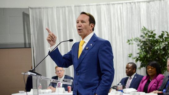 Louisiana Gov.: LSU AD won't be involved in football coach hiring process (College Football)