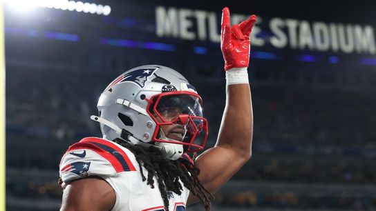 Reports: Patriots trade S Kyle Dugger to Steelers, DE Keion White to 49ers (NFL)