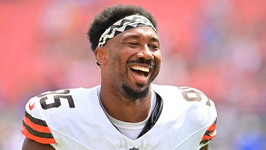 Browns star DE Myles Garrett (hip) misses practice (NFL)