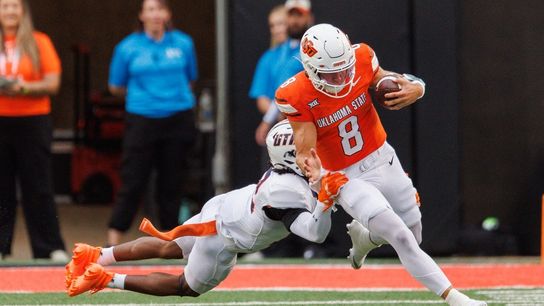 Reports: Oklahoma State QB Hauss Hejny out with broken foot (College Football)