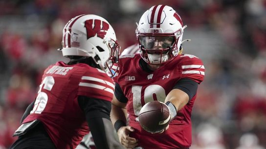 Wisconsin likely to turn to QB Danny O’Neil vs. Middle Tennessee (College Football)