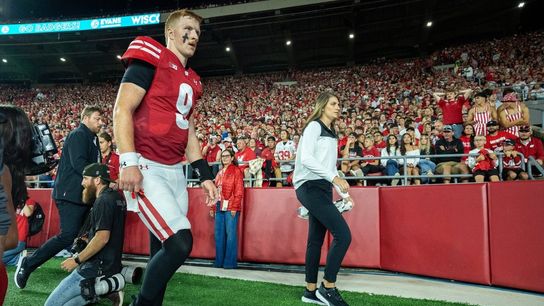 Reports: Injured Wisconsin QB Billy Edwards Jr. expected back soon (College Football)