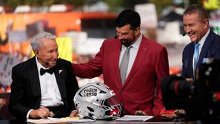Lee Corso's farewell drives record 'College GameDay' ratings (College Football)