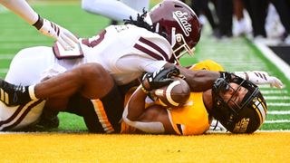 Blake Shapen guides Mississippi State past Southern Miss (College Football)