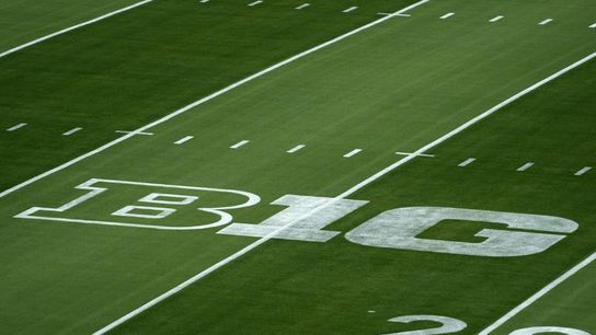 Reports: Big Ten won't follow suit in requiring 10 power opponents (College Football)
