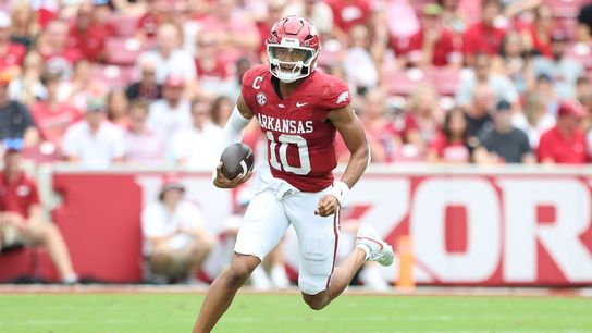 Taylen Green throws career-high 6 TDs as Arkansas blows out Alabama A&M (College Football)