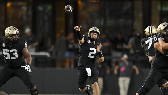 Diego Pavia, Vanderbilt rout Charleston Southern in season opener (College Football)