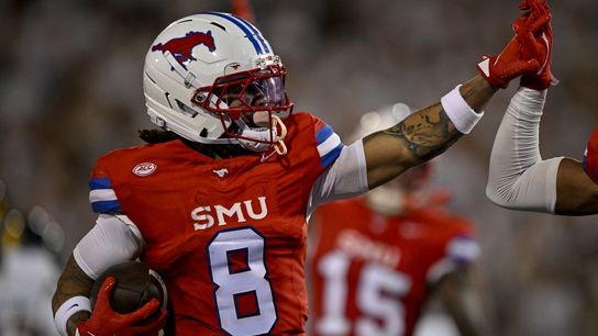 Kevin Jennings tosses 2 TDs in No. 16 SMU's win over East Texas A&M (College Football)