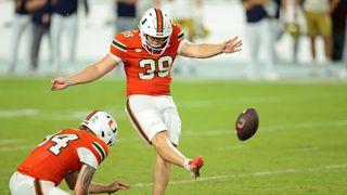 No. 10 Miami boots late field goal to edge No. 6 Notre Dame (College Football)