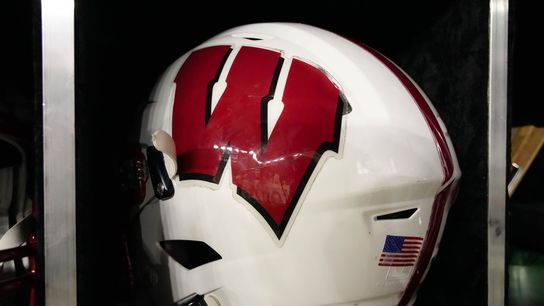 Jack Pugh, who walked way from college football, dies (College Football)