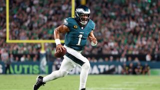 Conservative Eagles keep 'pushing' to thrive playing keepaway (NFL)