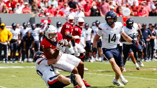 Hollywood Smothers, NC State too strong for Virginia (College Football)