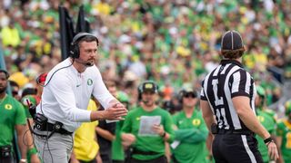 No. 6 Oregon chases another win in rivalry vs. Oregon State (College Football)
