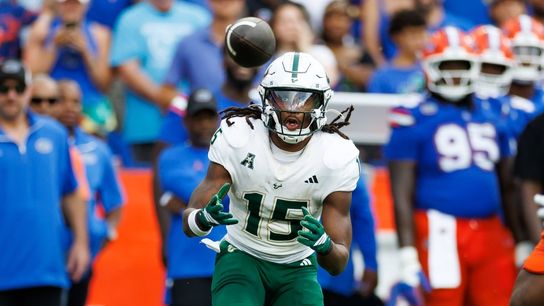 South Florida shocks No 13 Florida for second straight win over ranked team (College Football)