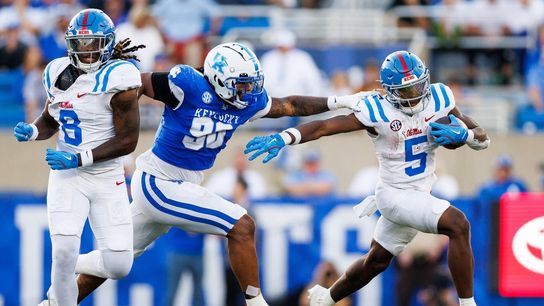 Kewan Lacy carries No. 20 Ole Miss to win over Kentucky (College Football)