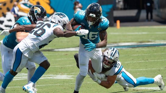 Foye Oluokun, Jaguars defense shut down Panthers in season-opening win (NFL)