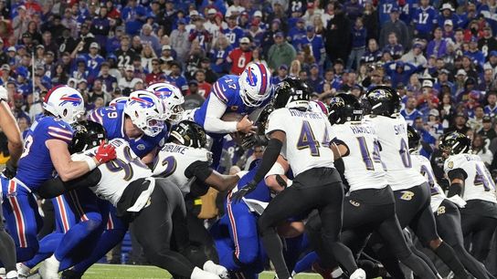 Bills open season with late rally, wild win over Ravens (NFL)