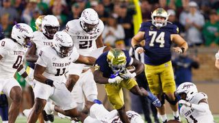 No. 16 Texas A&M stuns No. 8 Notre Dame on late TD (College Football)