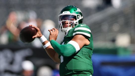 Jets QB Justin Fields clears protocol, to start Monday at Miami (NFL)