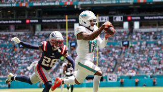 Dolphins optimistic WR Jaylen Waddle (shoulder) can play vs. Bills (NFL)