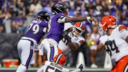Lamar Jackson tosses 4 touchdowns as Ravens roll Browns (NFL)