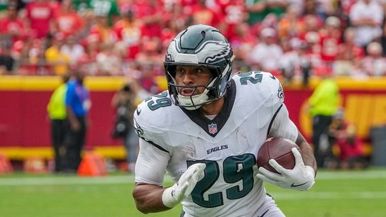 Report: Panthers signing RB AJ Dillon to one-year deal (NFL)
